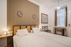 BpR Király Street Nest with A/C